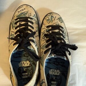 Toms Star Wars Sneakers with Black Laces